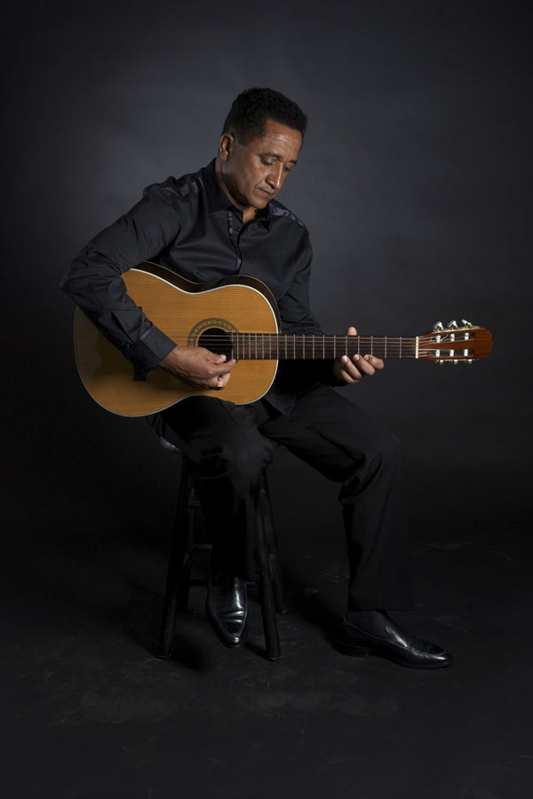 WALDEMAR-BASTOS_4205170138800779025.jpg (38 KB)