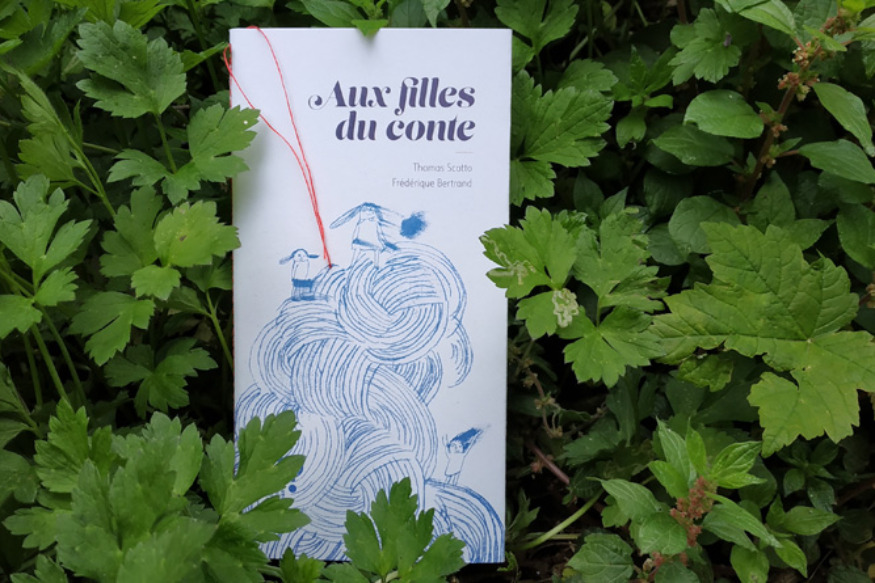 Ecoute ! Il y a un éléphant... # 27 avril 2022 - "Aux filles du conte", un manifeste poétique de Thomas Scotto