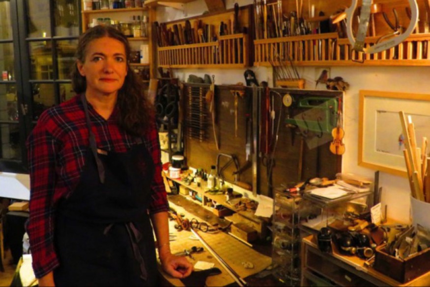 Harmonie du soir # 16 novembre 2023 - Les mains ont la parole : Emmanuelle Fayat, luthier